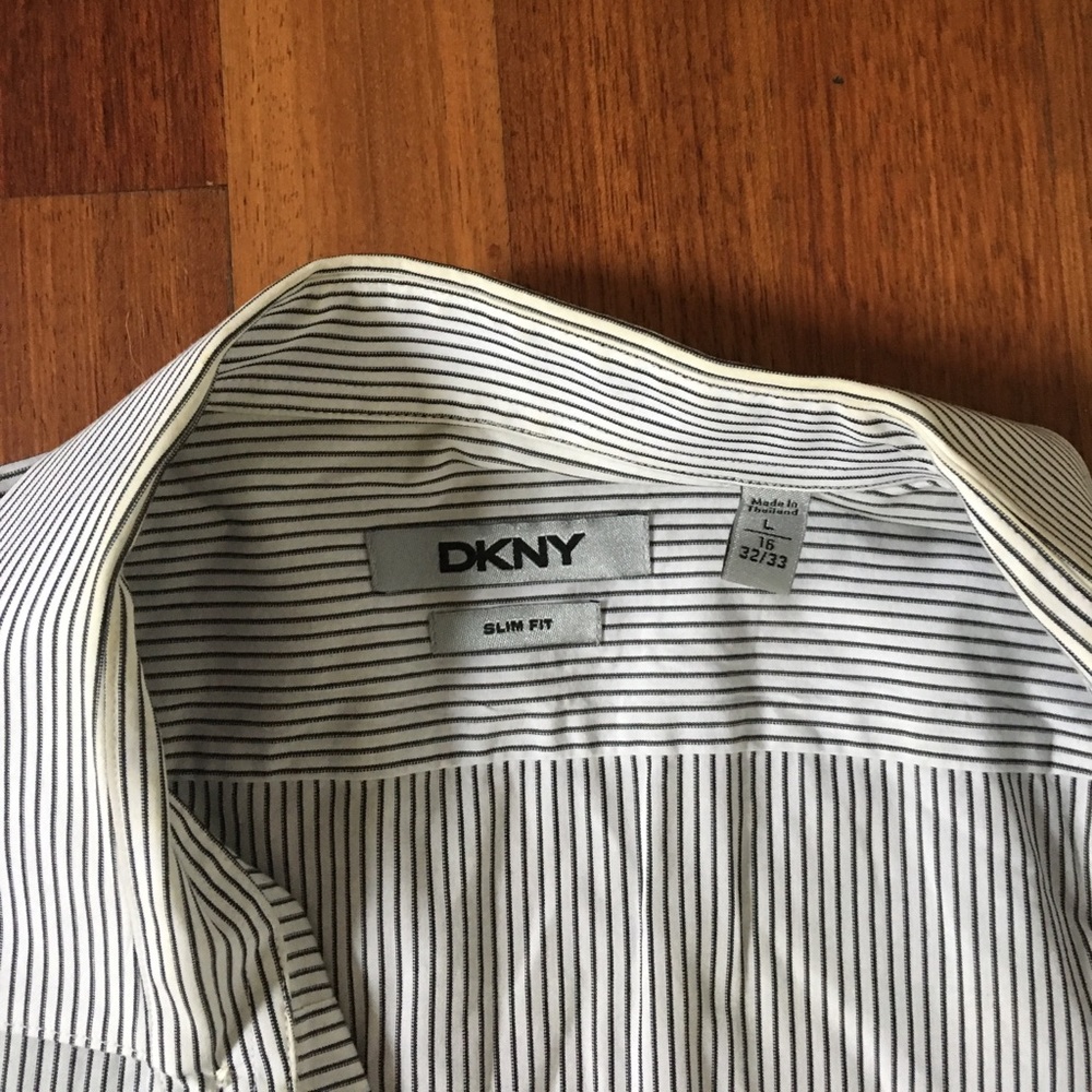 DKNY Button down shirt